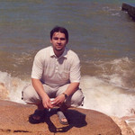 Dima, 44