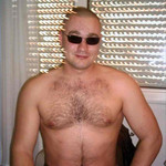 Aleksandr, 43