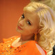 Beka, 33