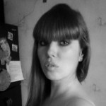 Djoly, 40
