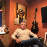 Andre, 56