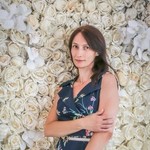 Elena, 44
