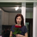 Elena, 44