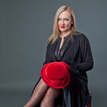 Elena, 51