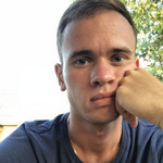Denis, 32