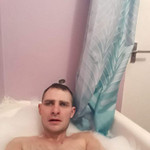 Jevgeni, 37