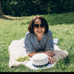 Gulnaz, 44
