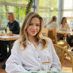 Dasha Vacnecova, 34