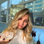 Evelina, 23