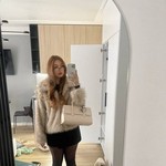 ���, 24